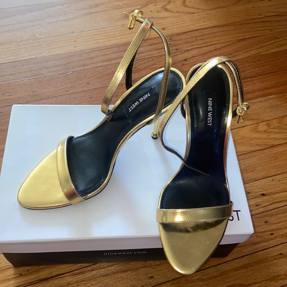 Women's Reina Almond Toe Stiletto Dress Sandals. Excellent condition. Size 7.5